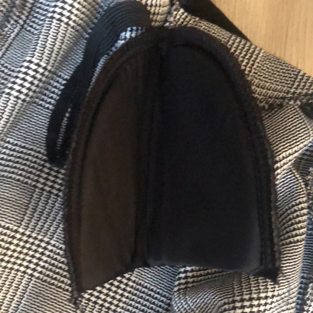 2-piece suit - Picture 4 of 10